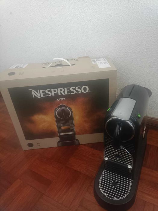Maquina de café Nespresso
