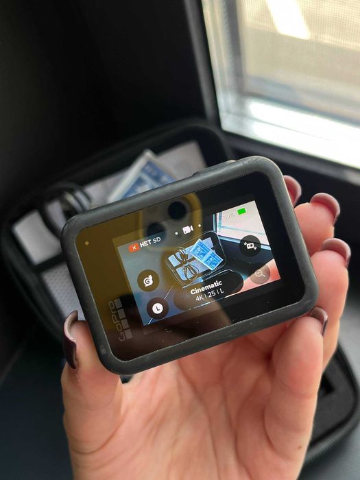 Екшн-камера GoPro Hero 8 з двома акумуляторами