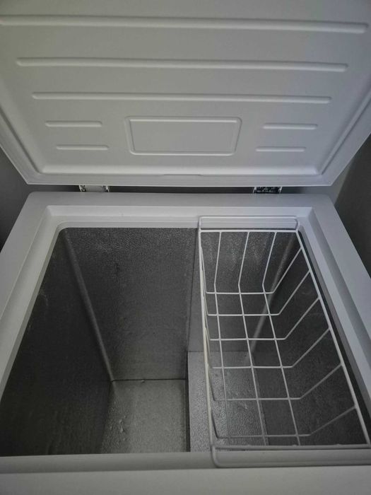 Zamrażarka skrzyniowa Candy - 97l