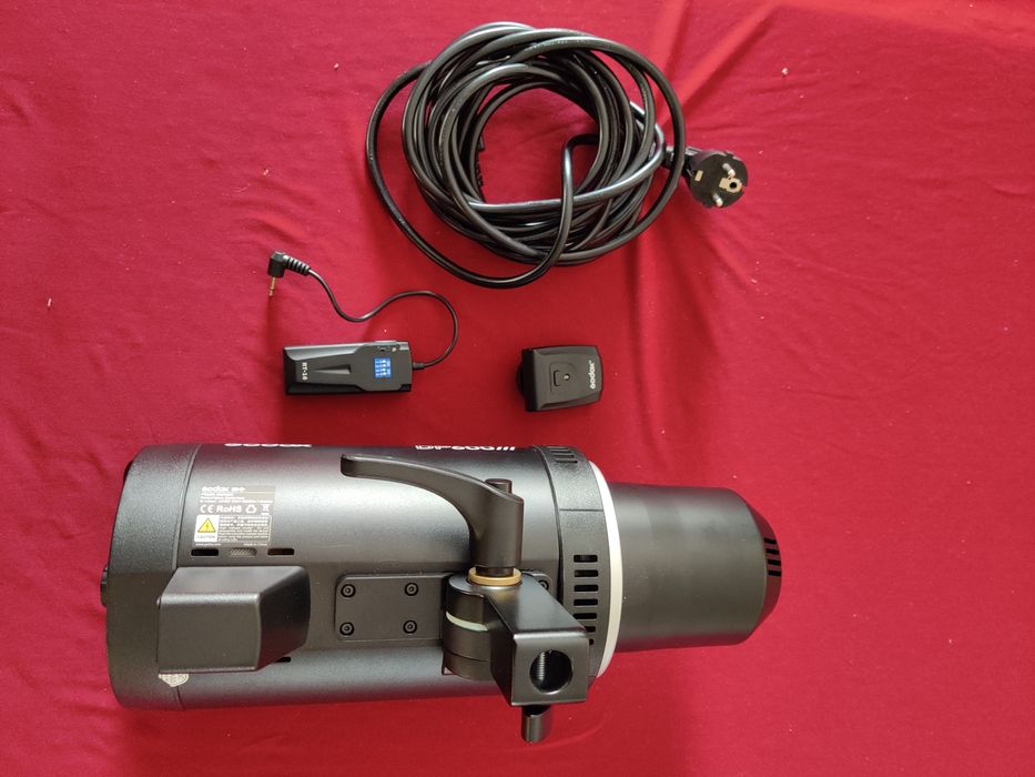 Flash Godox 600w iii