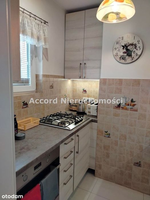 Krzyki - 3 pok, Powstańców Śl. meble, balkon