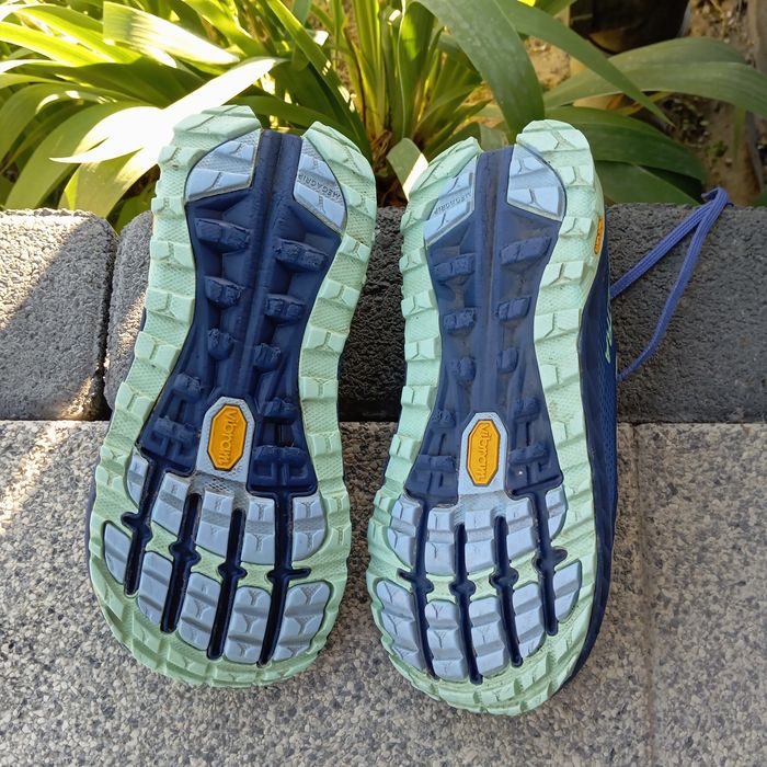 Altra Olympus 4 Vibram Trail Running Buty Do Biegania w Terenie Rozmiar 37.5