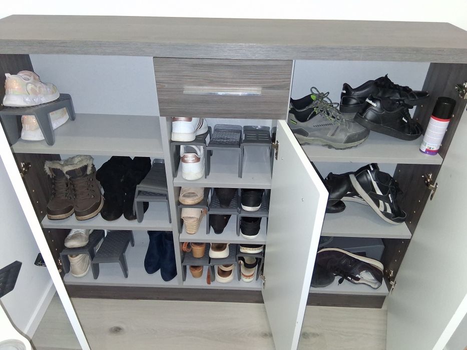 Sapateira Moderna de 3 Portas + Gaveta