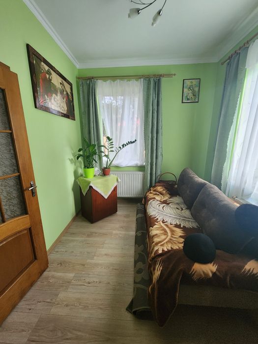 Продам півособняк в центральні частині міста 74м2