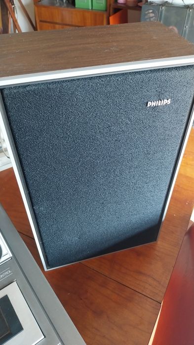 Gira-discos leitor de cassetes Philips 902