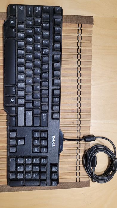 Komputer stacjonarny w zestawie