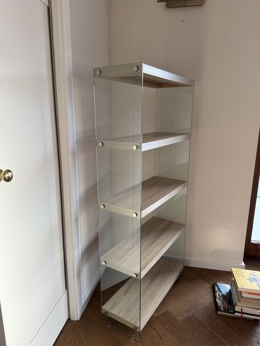 Regał szklany transparentny witrynka biblioteczka  lewitujące półki