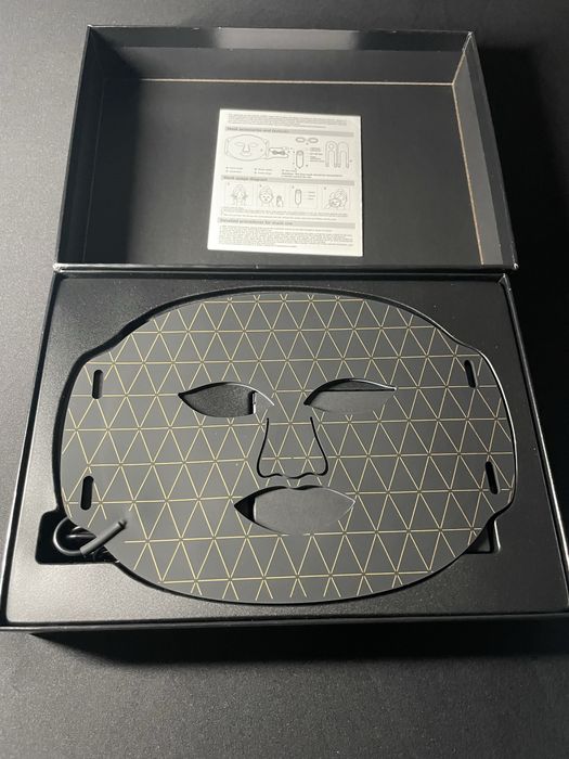 Red light therapy led mask, luxury, STRONG