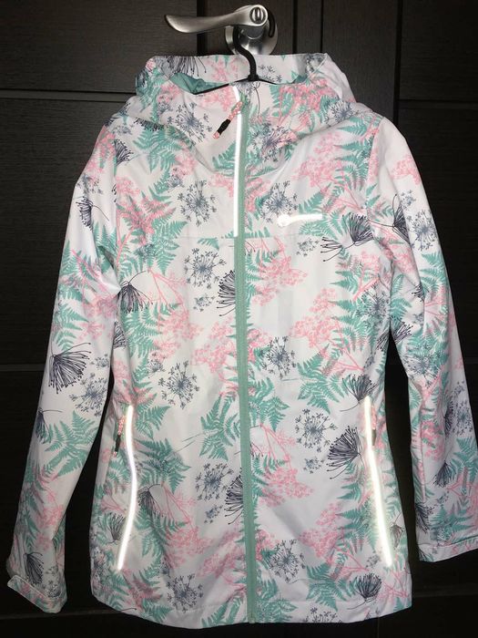 Новая куртка Outventure для девочки 140-146см