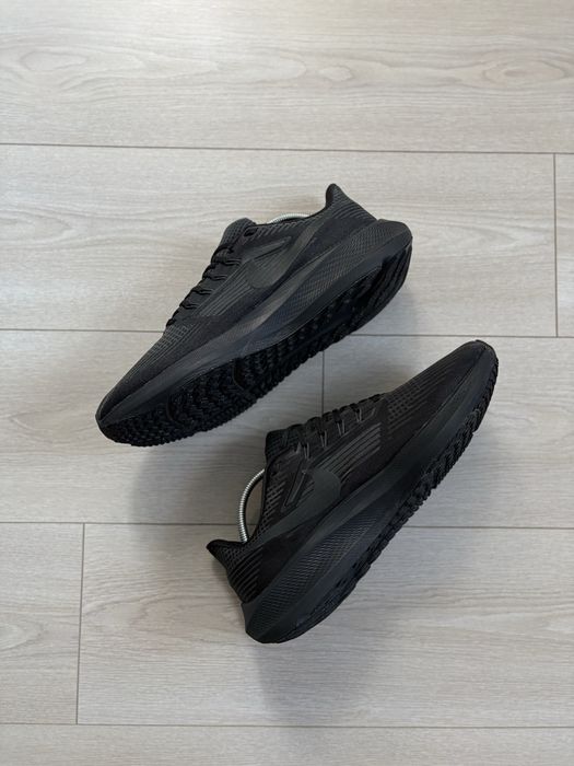 Оригінальні кросівки Nike Air Zoom Pegasus 47р 30,5 см