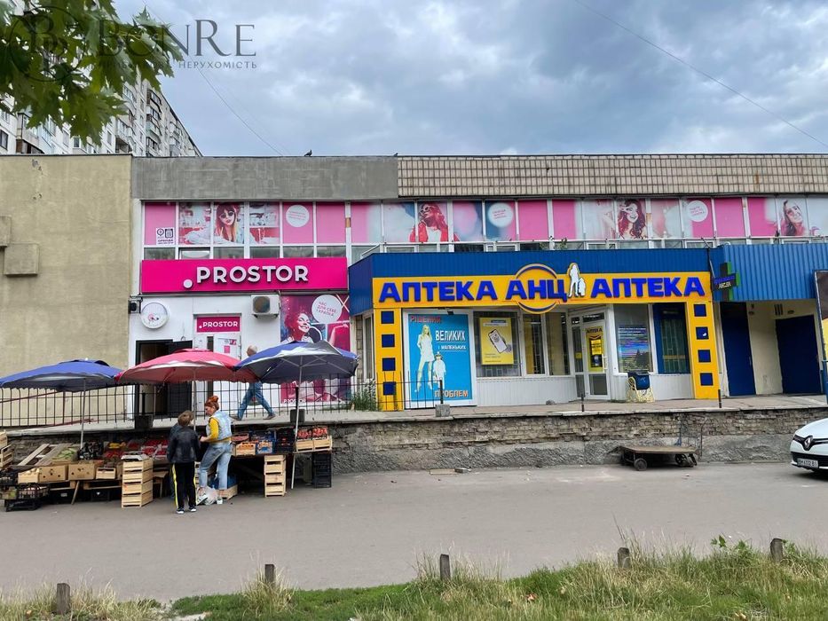 Оренда, Фасад на Тичини Торгово-Офісне, 2-й поверх 35м2 та 228м2