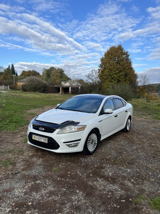 Ford Mondeo 2011рік