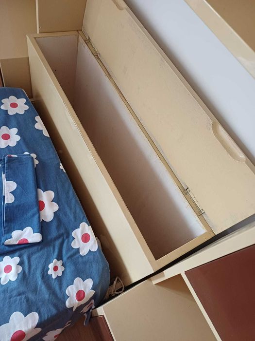 Mobília de quarto individual