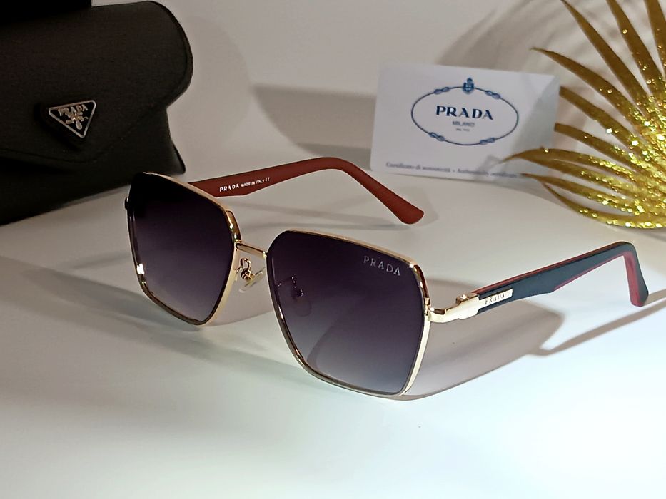 Брендові окуляри Prada. Нові!  Жіночі