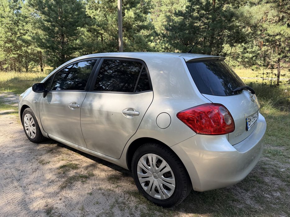 Продам Toyota Auris