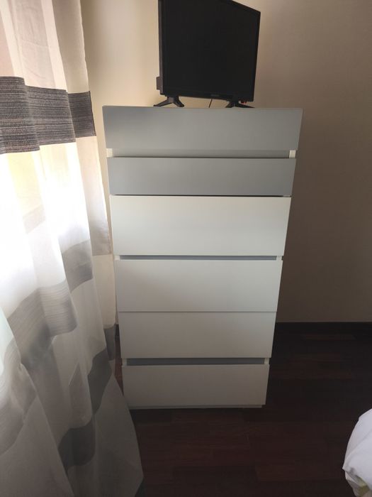 Vendo mobília de quarto de casal completa + colchão