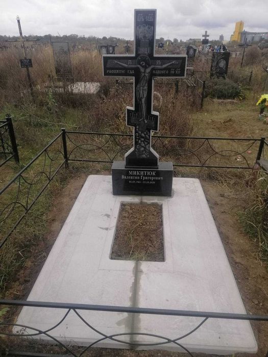 Гранітні пам'ятники з АНГЕЛОМ, колумбарій. Зберігання. Установка