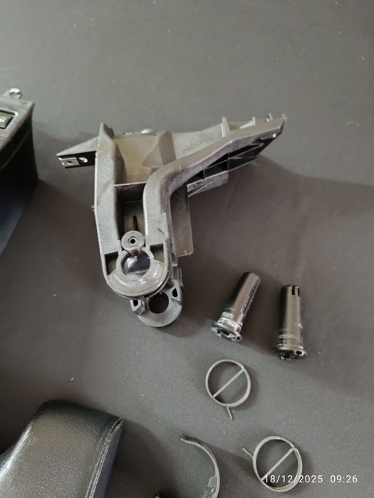 Apoio de braço completo com consola BMW E46 Coupé / Sedan / Touring