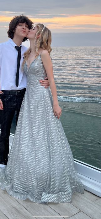 Вечірня сукня/випускний/сукня у стразах