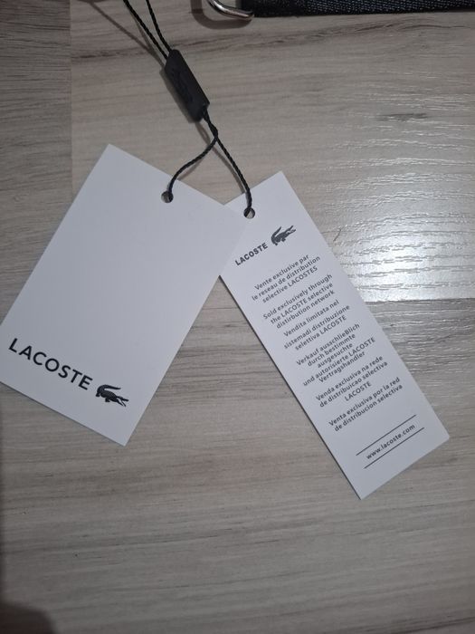 Czarna torebka lacoste męska