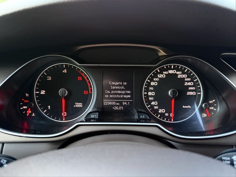 Audi A4 2013 VIN WAUZZZ8K9DA212335 фото оголошення 14 з 24