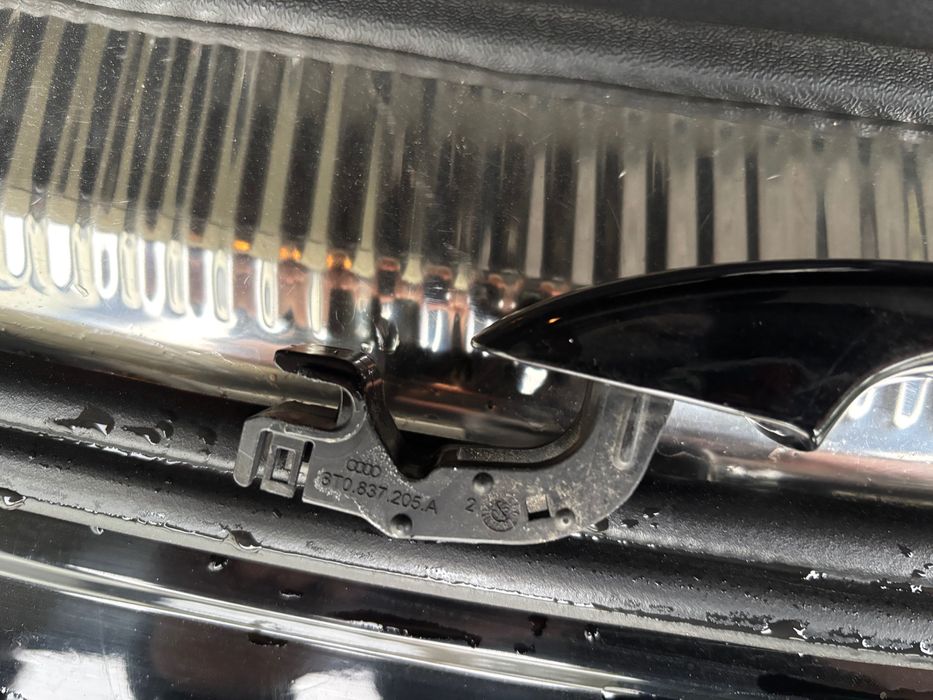 Audi  a4 b8 KLAMKA DRZWI zaślepki