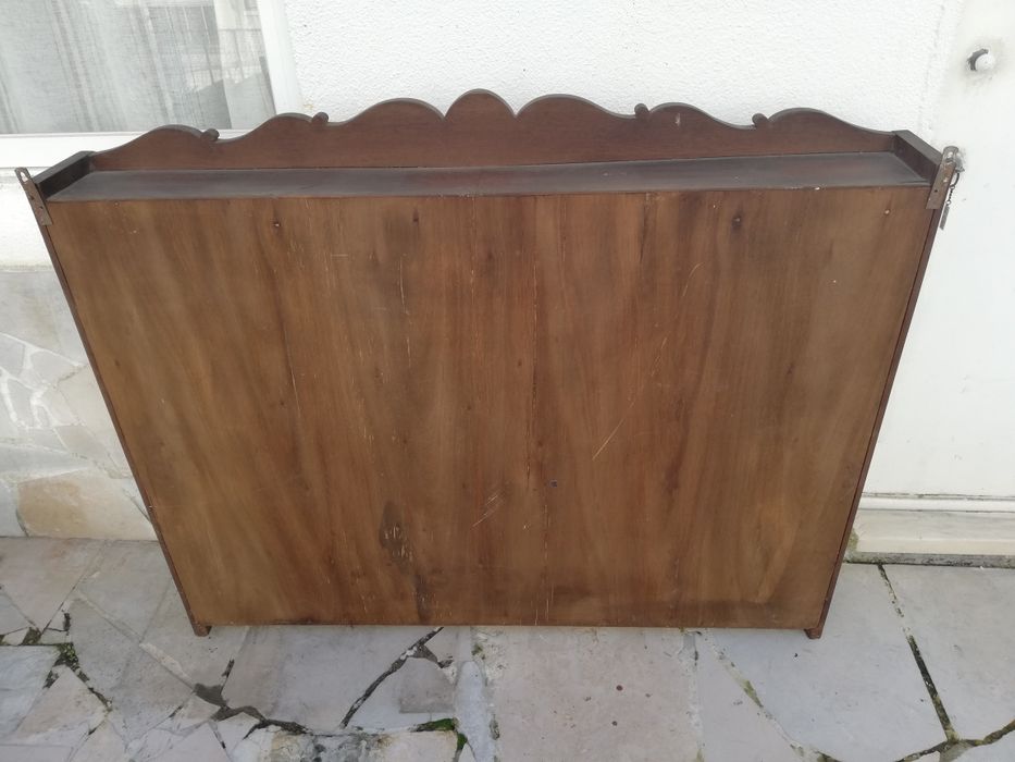 Escaparate grande, antigo e bonito