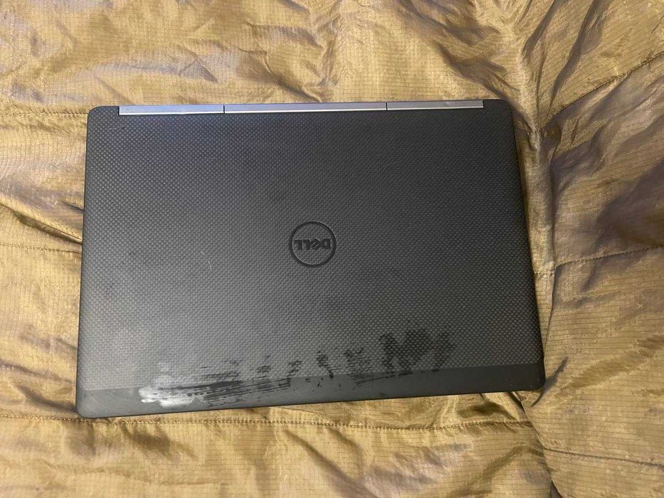 Dell Precision 7520