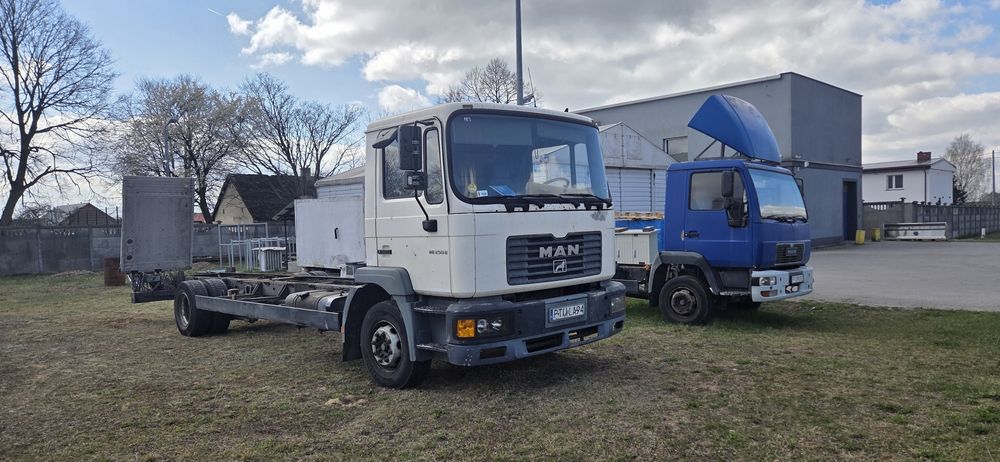 Man 12-220 L2000 rok 2002 rama Winda Okazja 14-250 mercedes scania daf