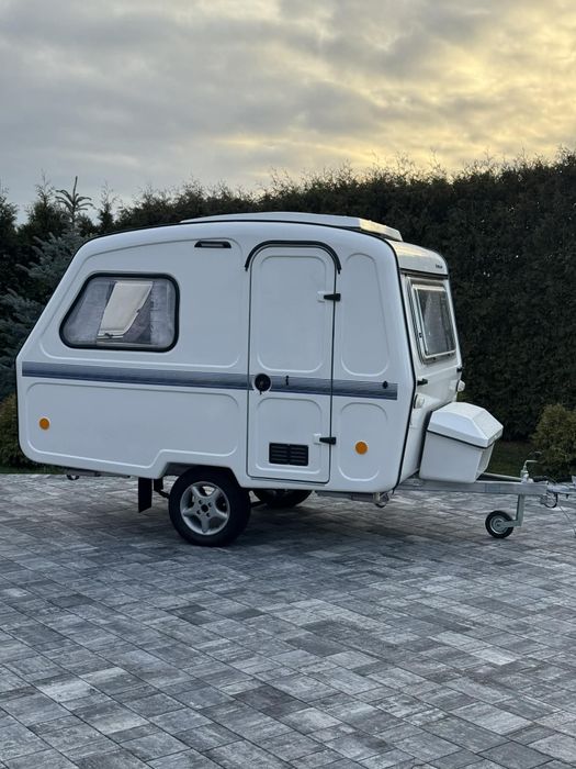 Przyczepa kempingowa Niewiadów N126E