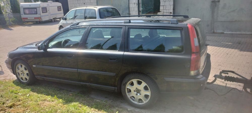 Volvo v 70 2000r  2.5 tdi