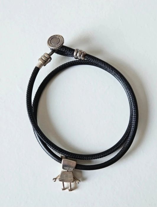 Pulseira Pandora em pele com duas voltas + Pingente