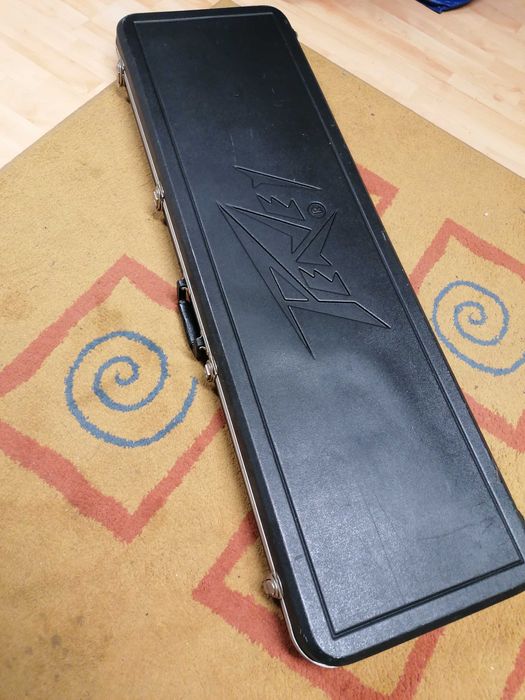 Baixo Peavey Foundation