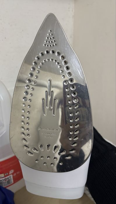 Ferro de engomar a vapor