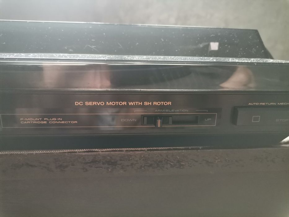 Програвач вінілу pioner