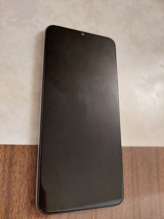 3/64 realmi 6i идеальный