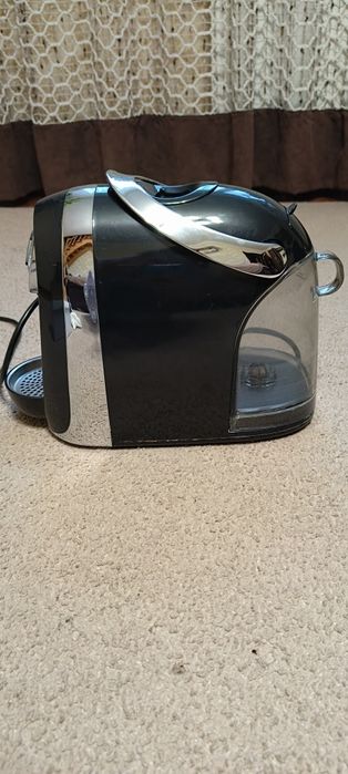 Кавова машина капсульна кофеварку Tchibo Cafissimo.