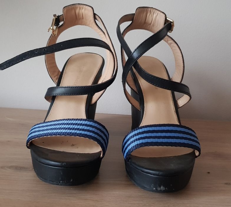 Sandały na koturnie Tommy Hilfiger