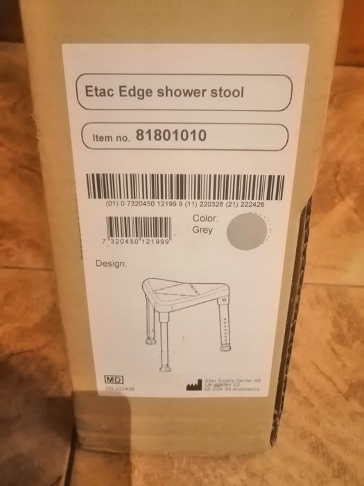 Banco triangular duche Novo