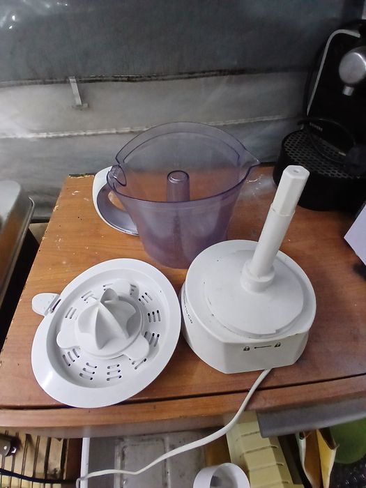 Espremedor de citrinos