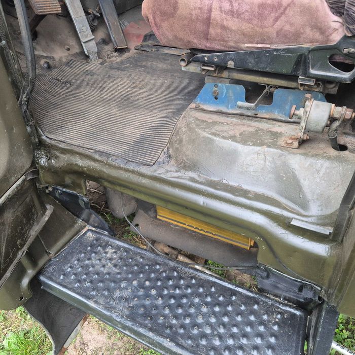 Кабина ЗИЛ с документами в отличном состоянии