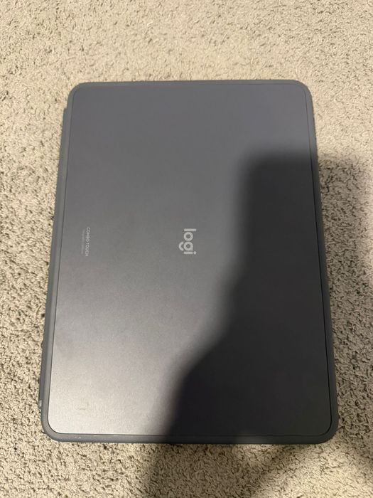 Ipad Air 5Gen 64Gb + Apple Pencil + Teclado Logitech