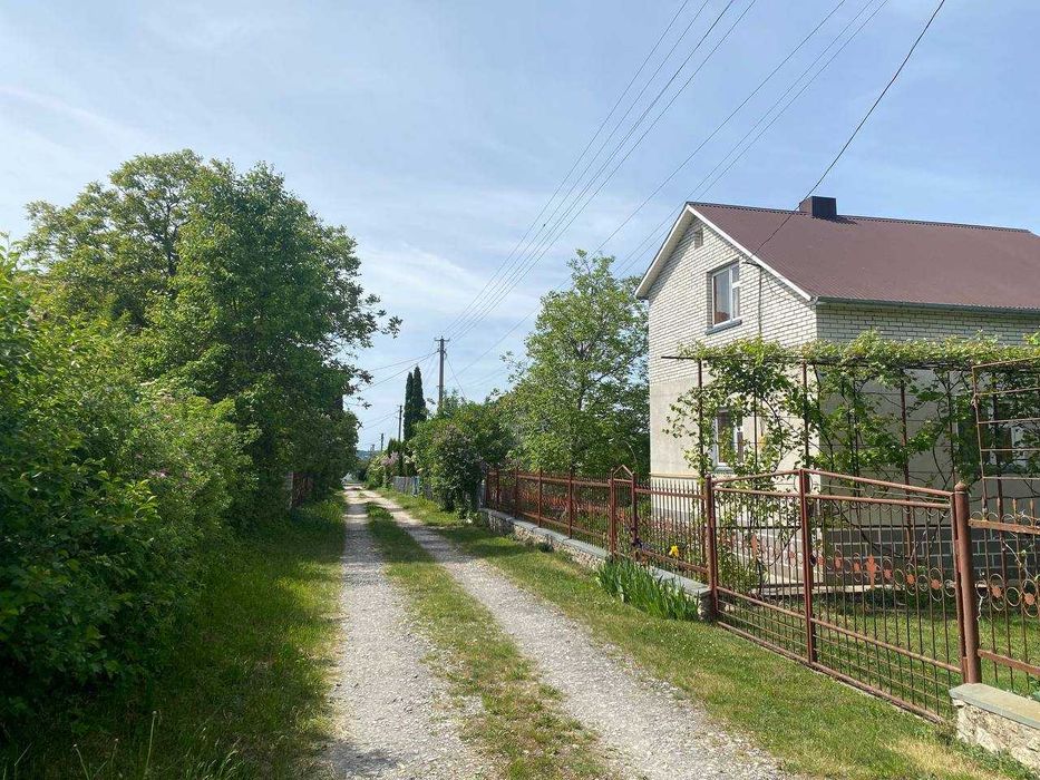 Продаж будинку поблизу Івачівського ставу $31 500