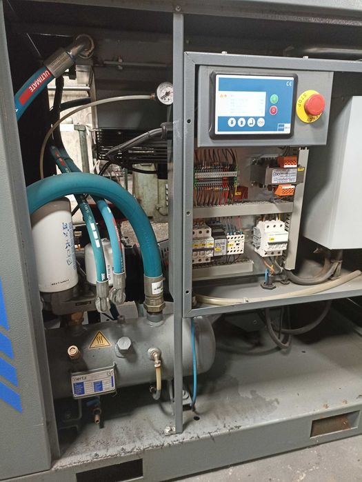 Compressor Parafuso 15Cv, com variador