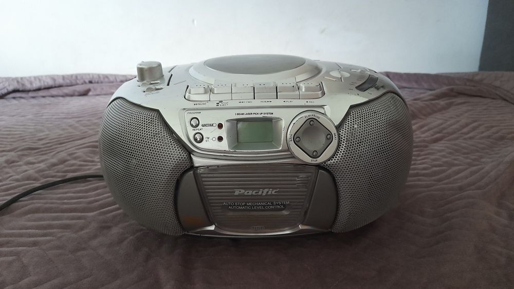 Radioodtwarzacz boombox pacific