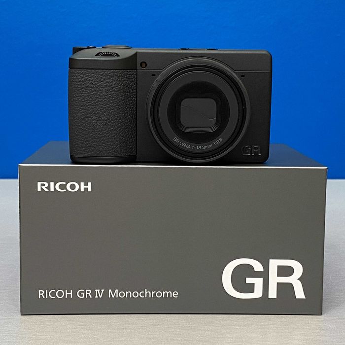 Ricoh GR IV Monochrome (25.7MP) | 28mm f/2.8 | NOVA | 3 ANOS DE GARANTIA