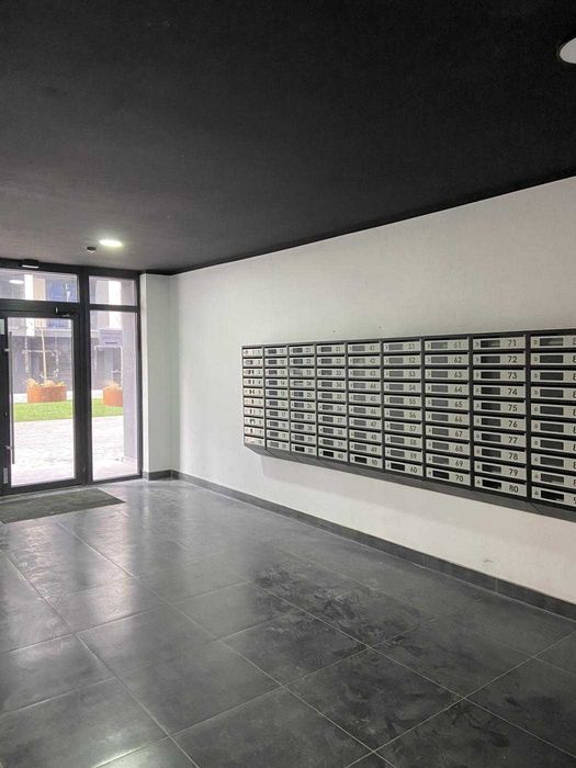 Здана Паркова Алея/ 3кімн 950за м2