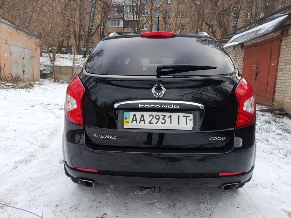 Продаж SsangYong Corando