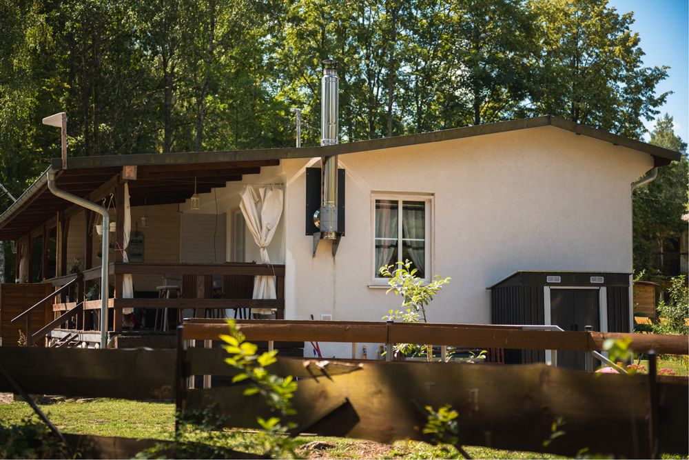 Domek jezioro Symsar Warmia i Mazury rower wodny grill