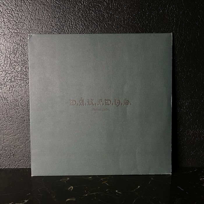 платівки / techno / minimal / abstract